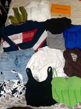 Bundle aerie/polly/zara